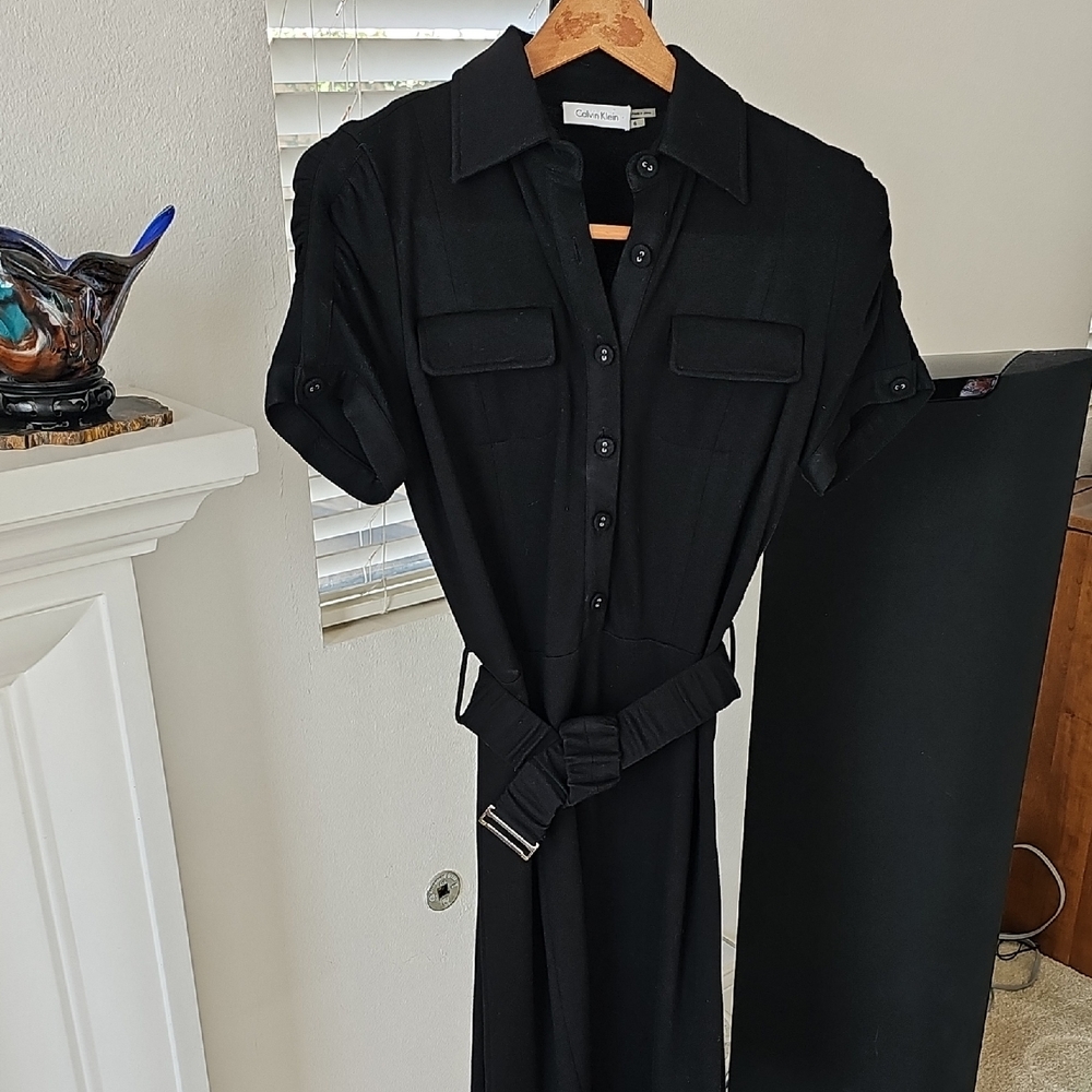 👗HP👗Calvin Klein Collared Midi Belted Shirtdress